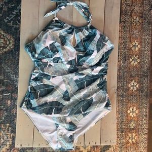 Palm Leaf One Piece! 🌴